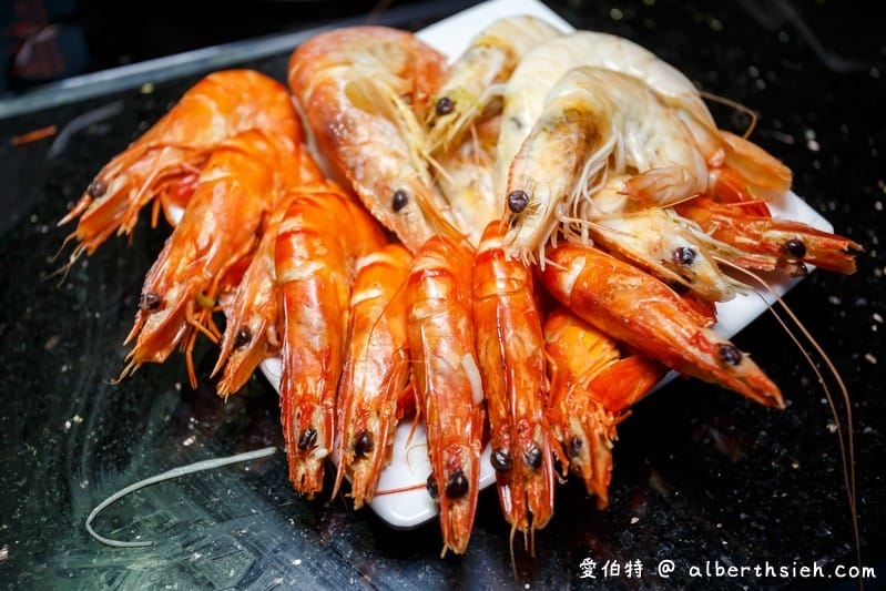 中壢美食小蒙牛頂級麻辣鴛鴦鍋（火鍋吃到飽最低只要599元，還有頂級和牛/霸王蝦/西班牙松板豬可選擇）
