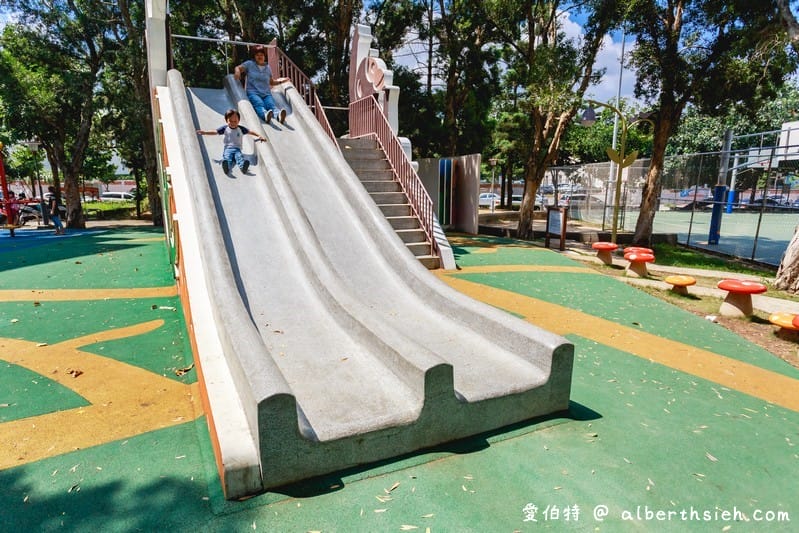 延平公園（桃園親子公園，充滿童趣的猴子磨石子溜滑梯，婦女館/建國游泳池旁好停車）
