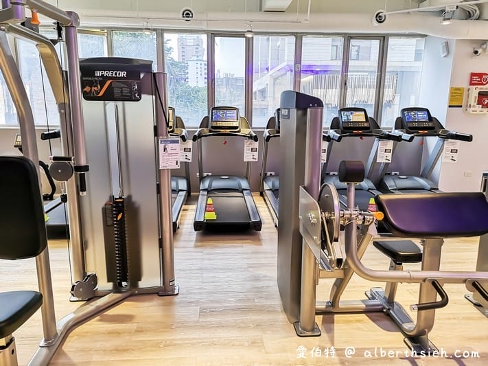 BEING fit（小七旗下運動健身複合店，免綁約免年費只要icash就可以運動）