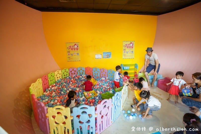 卡司蒂菈樂園(金格觀光工廠)（桃園親子景點，侏儸紀恐龍餅乾DIY，門票可以全額折抵）