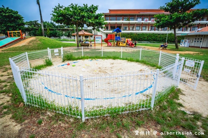 奥武山公園（沖繩親子公園，超長溜滑梯，單軌電車就能到）