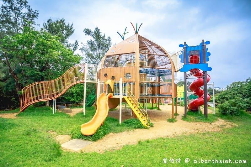 奥武山公園（沖繩親子公園，超長溜滑梯，單軌電車就能到）