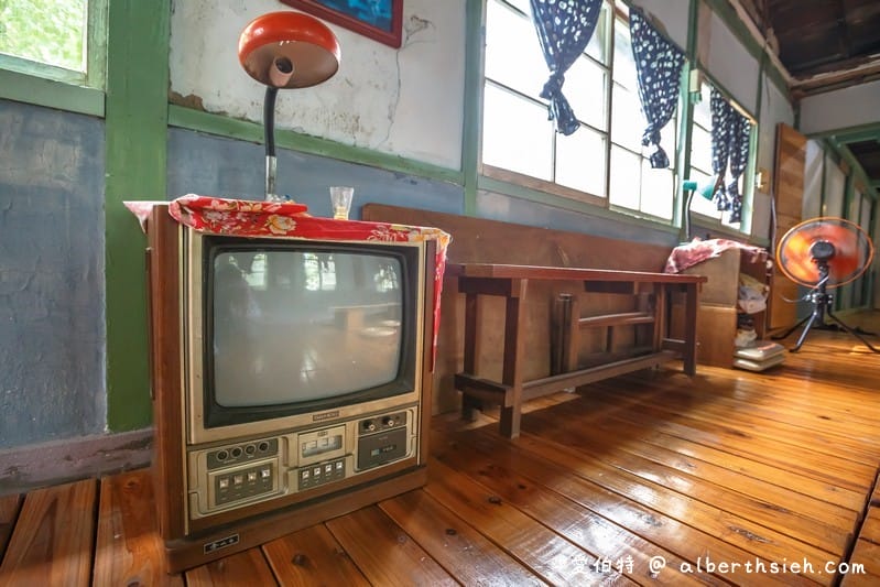 嘉義玉山旅社咖啡（60年日治老屋，變身成為平價背包客棧繼續守候阿里山腳）