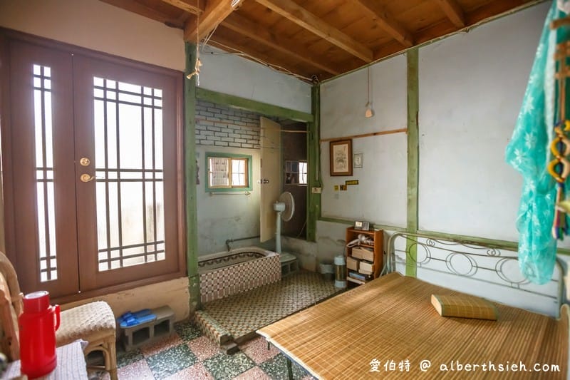 嘉義玉山旅社咖啡（60年日治老屋，變身成為平價背包客棧繼續守候阿里山腳）
