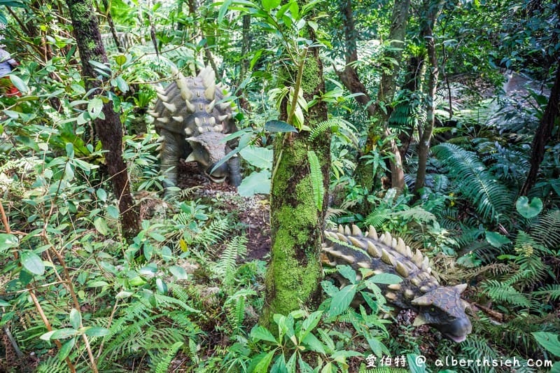 DINO恐龍PARK（沖繩親子景點，表情動作聲音都很逼真，讓你深入情境於侏羅紀世界中）