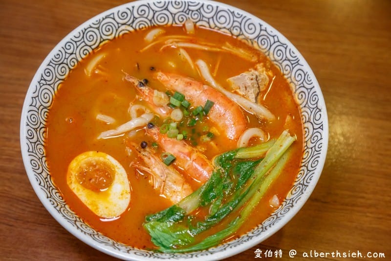 八德三禾手打麵（烏龍麵條Q彈有嚼勁，九種香濃湯頭美味絕搭）