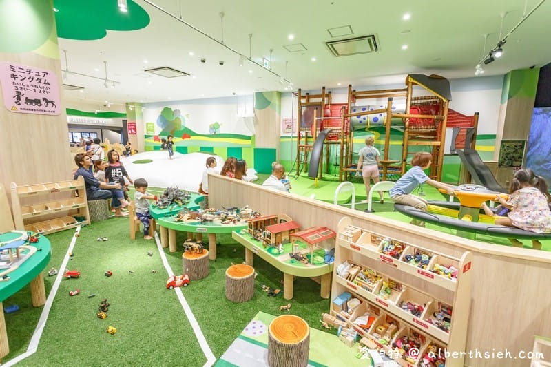 沖繩SAN-A浦添西海岸 PARCO CITY（250間店鋪機場15分鐘有阿卡將、兒童遊戲場、百元商店食衣住行通通有）