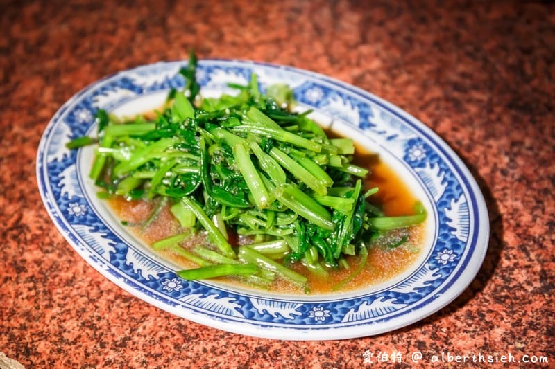 龍岡陳家祖傳乾麵（平鎮美食烏醋乾拌麵好吃，生辣椒必添加超對味）