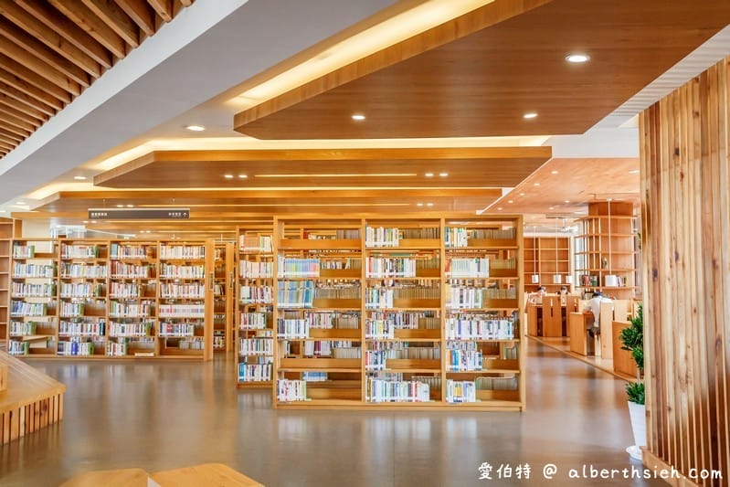 中壢龍岡圖書館（全台最美圖書館讓人驚艷，超好看超好拍）