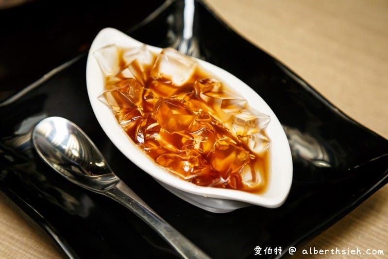 中壢本燔野菜農場（壽喜燒吃到飽只要579元牛豬雞，蔬菜，飲品隨你享用）