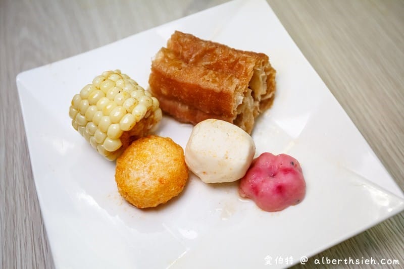 大麻鍋物（桃園藝文特區火鍋美食，食材新鮮，湯頭美味CP值高，還可以讓你身心靈放鬆）