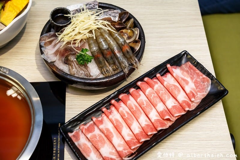 大麻鍋物（桃園藝文特區火鍋美食，食材新鮮，湯頭美味CP值高，還可以讓你身心靈放鬆）