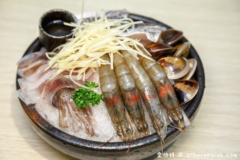 大麻鍋物（桃園藝文特區火鍋美食，食材新鮮，湯頭美味CP值高，還可以讓你身心靈放鬆）