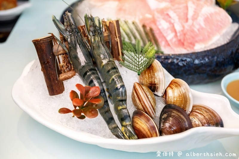 台北火鍋沐田No.2-1涮涮工廠（大同中山站美食，膠原楜椒鍋超暖胃味好喝）