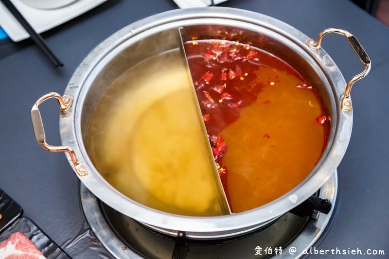 桃園吃到飽真蝦流頂級水道蝦餐廳（滿滿泰國蝦子不怕你吃還有熟食、海鮮、串串燒以及冰品飲料隨你吃）