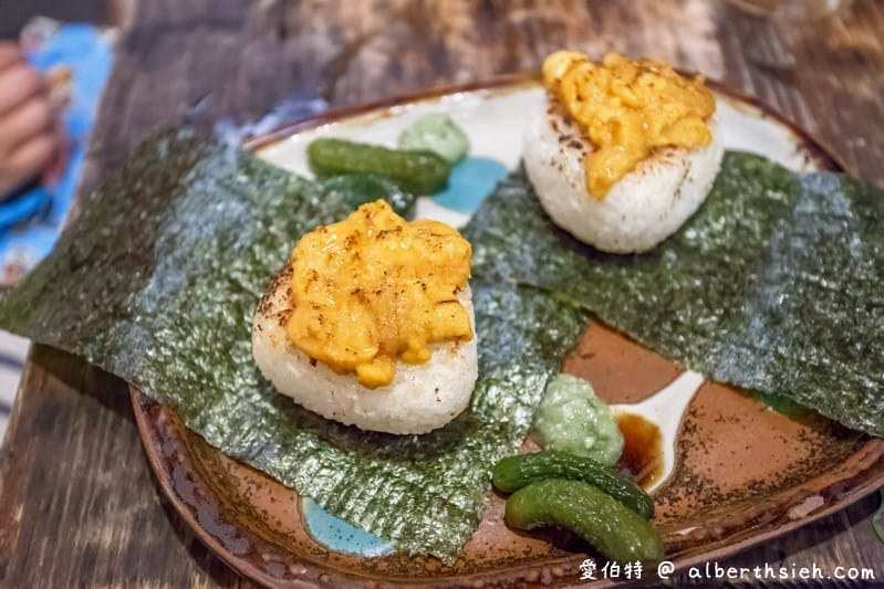 沖繩國際通屋台村（體驗當地居酒屋，超有氣氛一邊喝酒一邊大聲聊天）