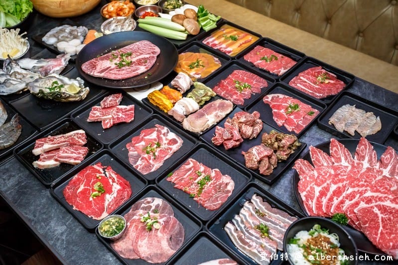 中壢SOGO商圈舞浜燒肉吃到飽（日韓混搭烤肉，八色五花肉，和牛，大生蠔通通隨你點）
