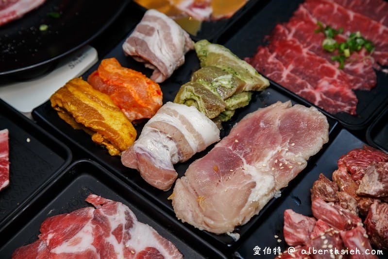 中壢SOGO商圈舞浜燒肉吃到飽（日韓混搭烤肉，八色五花肉，和牛，大生蠔通通隨你點）