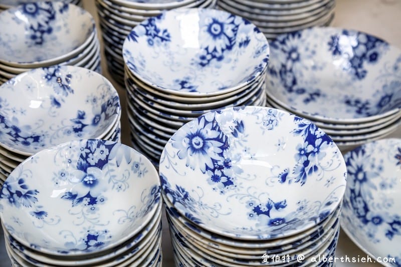 彰化僑俐瓷器(日本進口餐具批發,39元起價格平價又好買,門口還有必拍必拍網美瓷器牆) - 第9張圖 彰化僑俐瓷器(日本進口餐具批發,39元起價格平價又好買,門口還有必拍必拍網美瓷器牆)