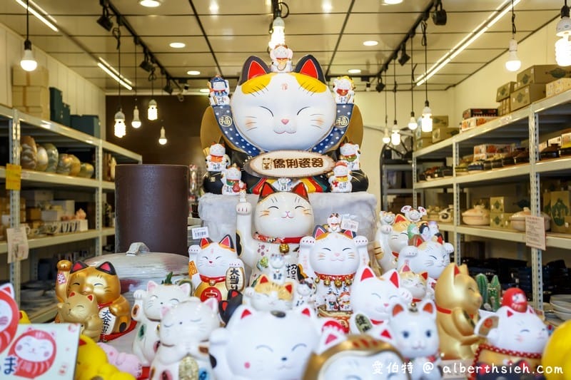 彰化僑俐瓷器(日本進口餐具批發,39元起價格平價又好買,門口還有必拍必拍網美瓷器牆) - 第3張圖 彰化僑俐瓷器(日本進口餐具批發,39元起價格平價又好買,門口還有必拍必拍網美瓷器牆)