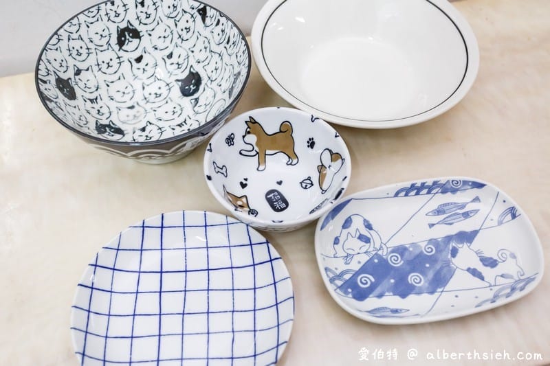 彰化僑俐瓷器(日本進口餐具批發,39元起價格平價又好買,門口還有必拍必拍網美瓷器牆) - 第33張圖 彰化僑俐瓷器(日本進口餐具批發,39元起價格平價又好買,門口還有必拍必拍網美瓷器牆)