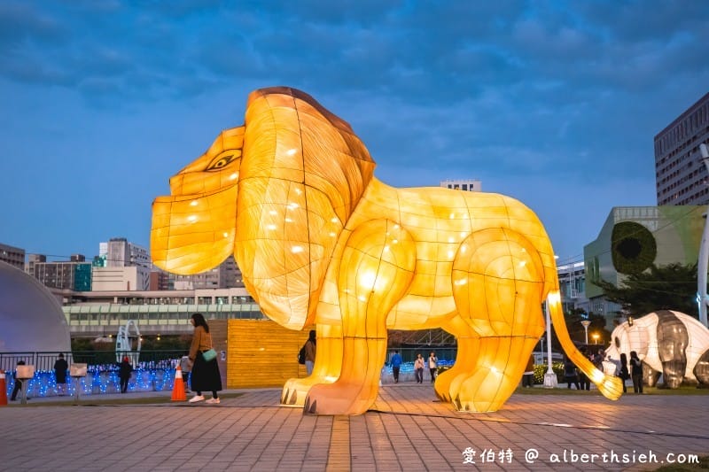2020台灣燈會（台中文心森林公園童趣樂園戽斗動物花燈超可愛）