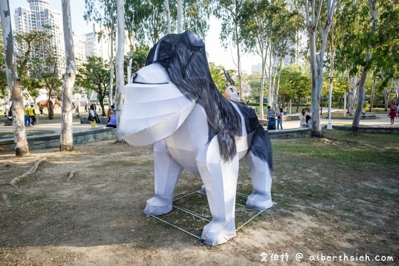 2020台灣燈會（台中文心森林公園童趣樂園戽斗動物花燈超可愛）