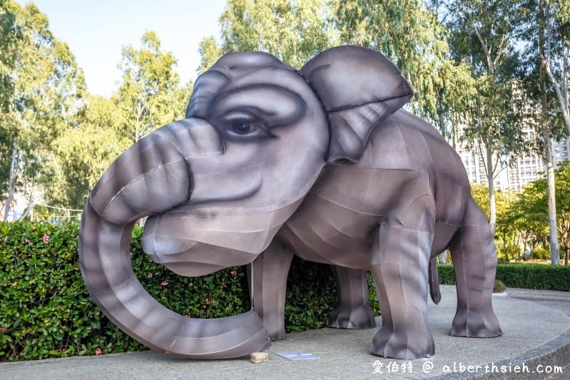 2020台灣燈會（台中文心森林公園童趣樂園戽斗動物花燈超可愛）