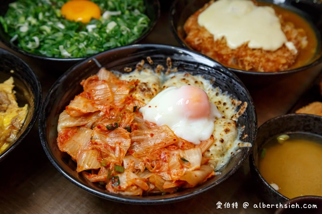 桃園藝文特區美食．新丼（23種創意丼飯任你選，飯跟味噌湯讓你吃到飽超大心）