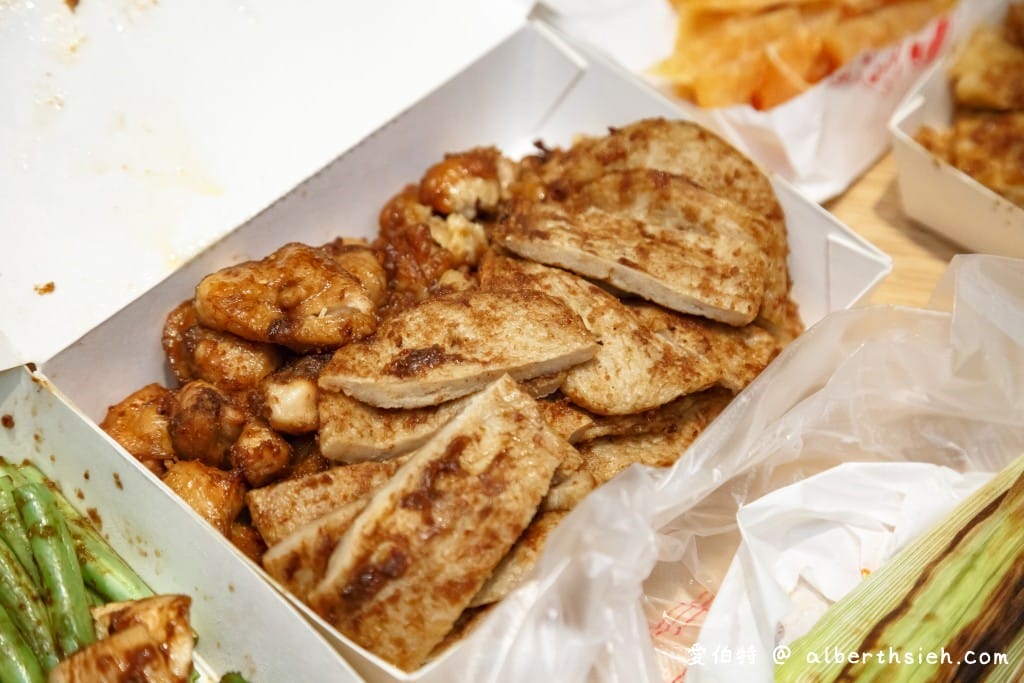 嘉義友愛商圈美食．紅頭燒烤（在地人推薦宵夜美味碳烤串燒）