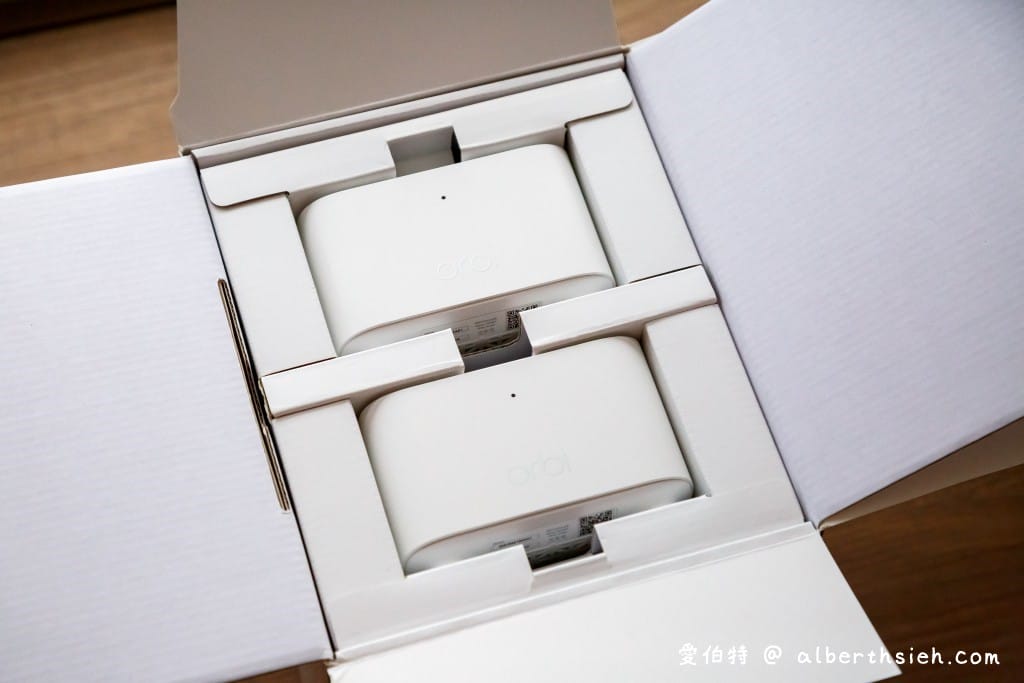 Netgear Orbi RBK12 雙頻Mesh WiFi延伸系統（外型時尚更輕巧，價錢親民適合中小家庭使用Router）
