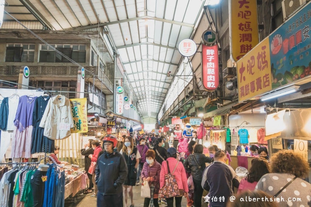 桃園八德市場美食．大肥媽現做潤餅（皮Q餡美蛋酥超酥脆好吃）