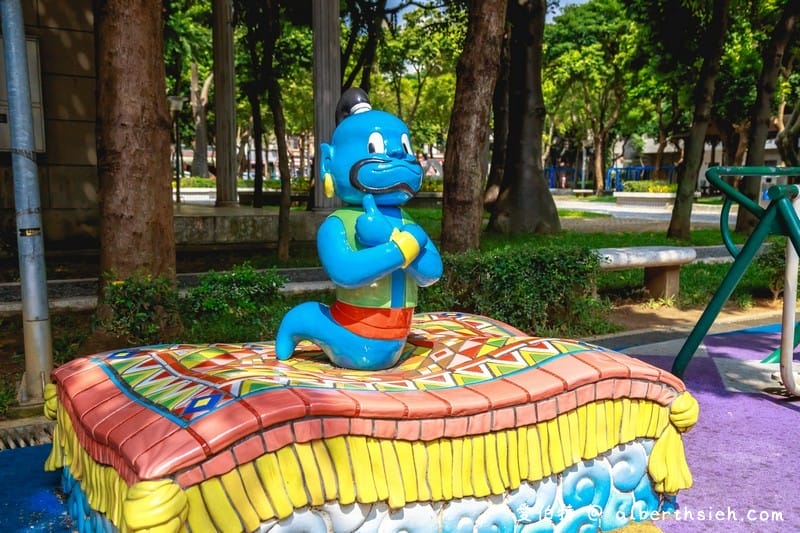 桃園同安親子公園（藝文特區旁有攀爬網溜滑梯/海盜船溜滑梯/沙坑/尿布盪鞦韆）