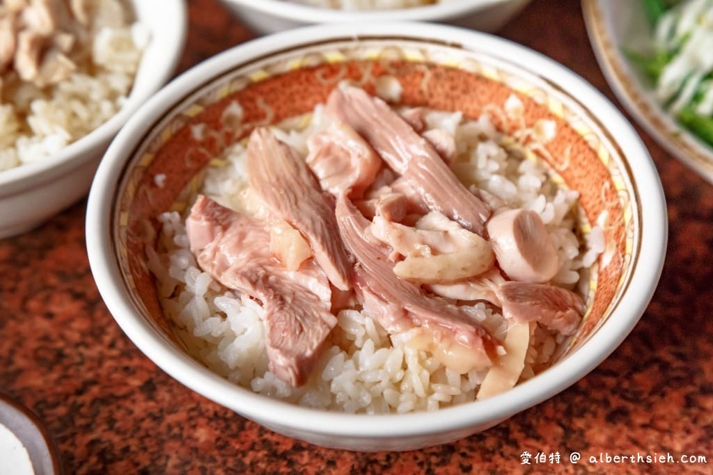 嘉義美食．林家火雞肉飯（在地人推薦，米飯粒粒分明，豬腳也好吃）