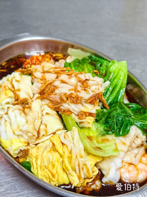 桃園南門市場美食｜南門第一家廣東腸粉，銅板價現蒸腸粉，一份就很飽 @愛伯特