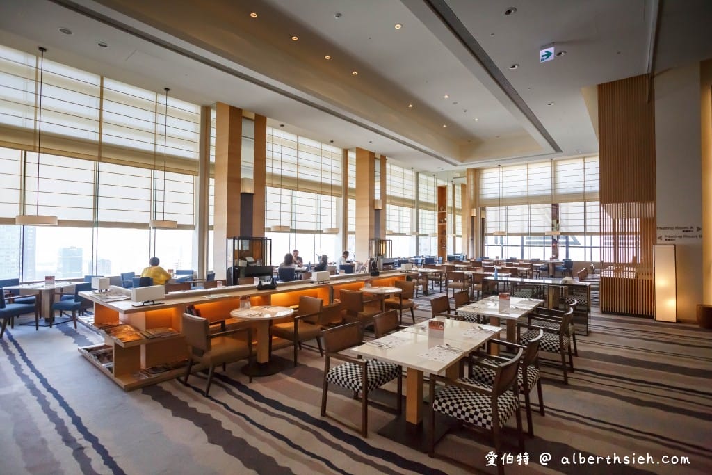 高雄飯店推薦．COZZI Blu和逸高雄中山館（三多商圈站，旁邊就是大遠百、SOGO、新光三越、興中夜市）