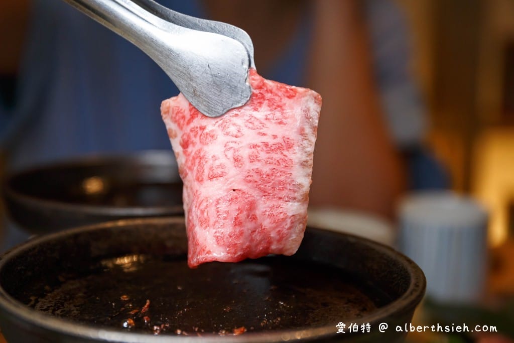 桃園燒肉美食．東港強（日本A5和牛配昆布鹽超對味，午餐時段直接85折！）