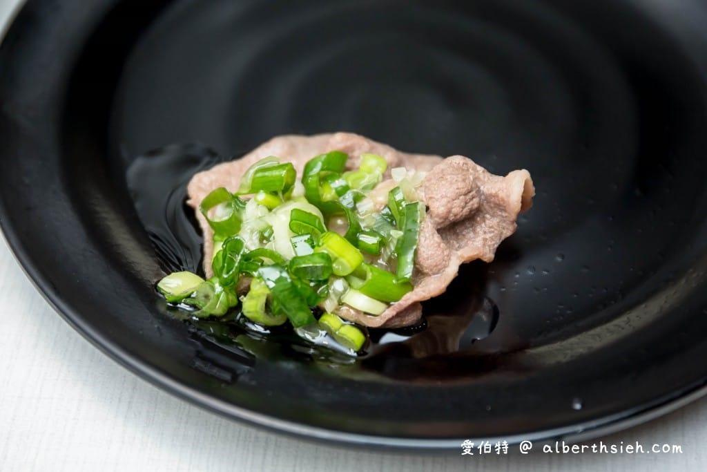 鍋神涮涮鍋中美店．中壢美食（老店進化成文青風火鍋店，環境食材大提升）