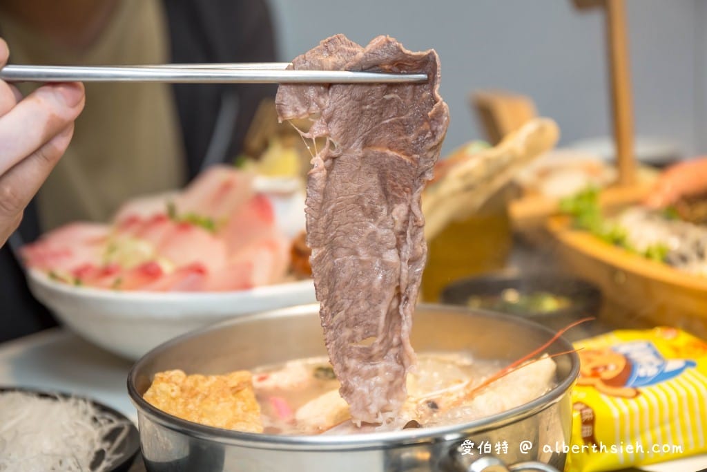 鍋神涮涮鍋中美店．中壢美食（老店進化成文青風火鍋店，環境食材大提升）