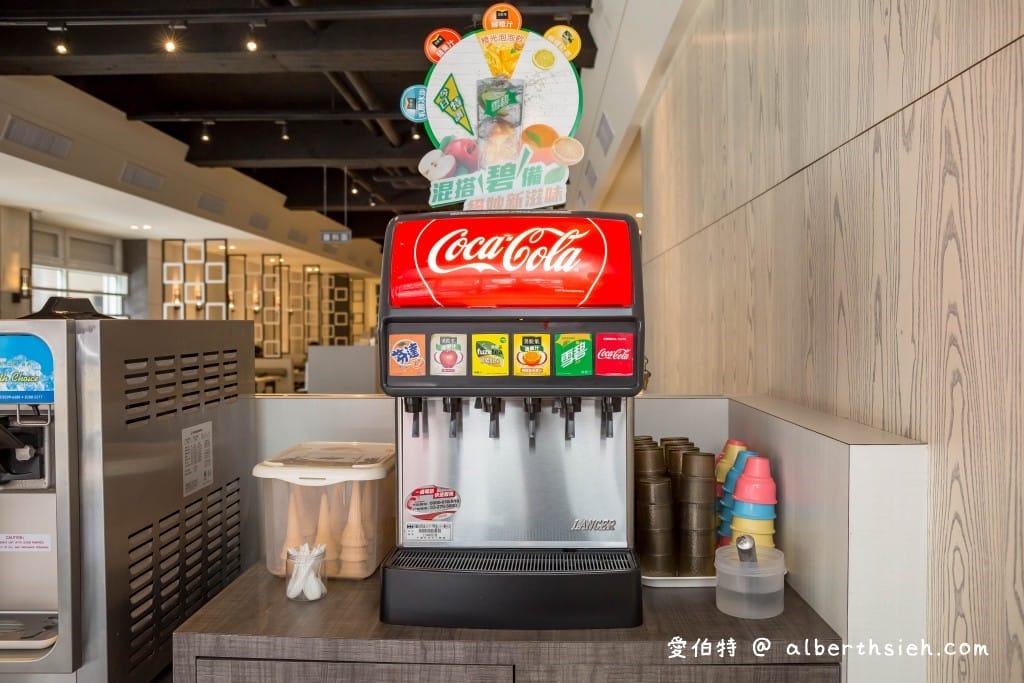 鍋神涮涮鍋中美店．中壢美食（老店進化成文青風火鍋店，環境食材大提升）