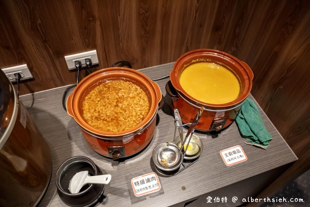 桃園豬對有燒烤吃到飽（一人只要299起，60種以上食材讓你吃粗飽，藝文特區內）