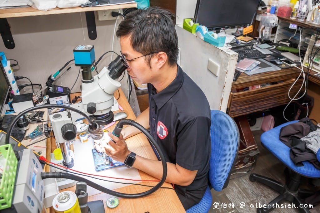 中壢手機維修推薦．Dr.Fix手機現場維修（手機主機板面對面維修，備有專業機器料件齊全）