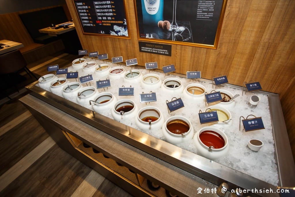 藏王極上鍋物．林口昕境美食（號稱全台肉品最強火鍋，搭配肥美的秋蟹，辦卡再送海鮮戰艦，讓你吃到翻）