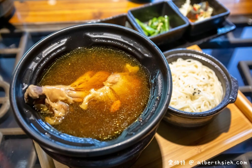 桃園大溪老街美食.灌園草堂十二茶屋(木頭建築環境清靜優美,富有禪意,餐點精緻味道佳) - 第22張圖 桃園大溪老街美食.灌園草堂十二茶屋(木頭建築環境清靜優美,富有禪意,餐點精緻味道佳)
