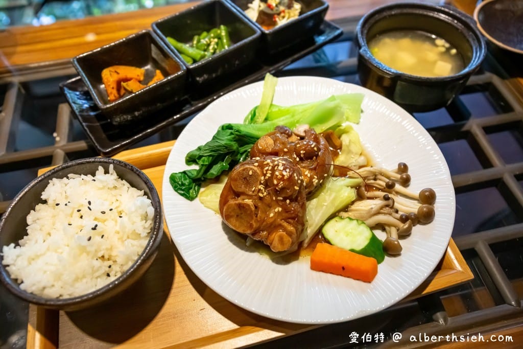 桃園大溪老街美食.灌園草堂十二茶屋(木頭建築環境清靜優美,富有禪意,餐點精緻味道佳) - 第20張圖 桃園大溪老街美食.灌園草堂十二茶屋(木頭建築環境清靜優美,富有禪意,餐點精緻味道佳)