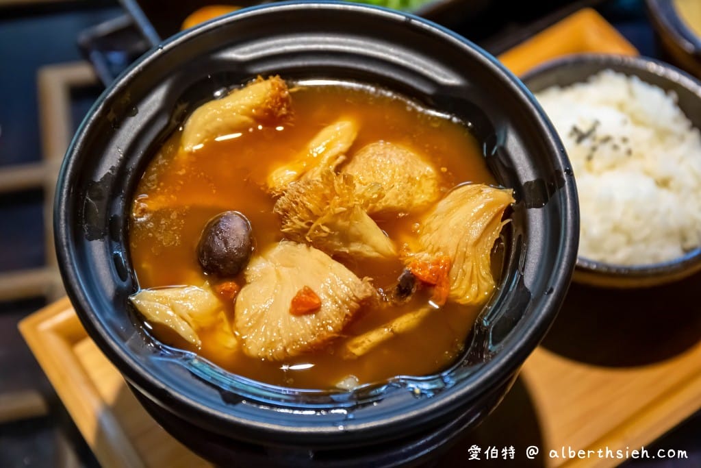 桃園大溪老街美食.灌園草堂十二茶屋(木頭建築環境清靜優美,富有禪意,餐點精緻味道佳) - 第26張圖 桃園大溪老街美食.灌園草堂十二茶屋(木頭建築環境清靜優美,富有禪意,餐點精緻味道佳)