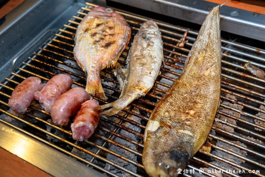 桃園燒烤吃到飽．鱻海鮮炭烤火鍋（鮮魚、生魚片、生食級天使紅蝦、牛排、飲品、海尼根通通無限享用）