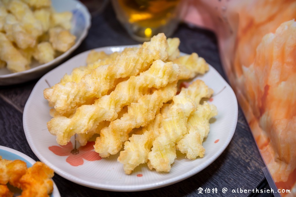 桃園大溪老街美食卡哩卡哩（我們這一家、老味舖，訂購DM，現炸現賣口味多變的香酥脆古早味零食） @愛伯特