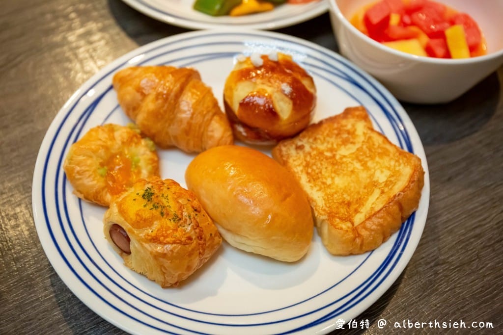 台北喜來登大飯店．台北五星級飯店（地理位置佳，交通方便，善導寺捷運站1分鐘）