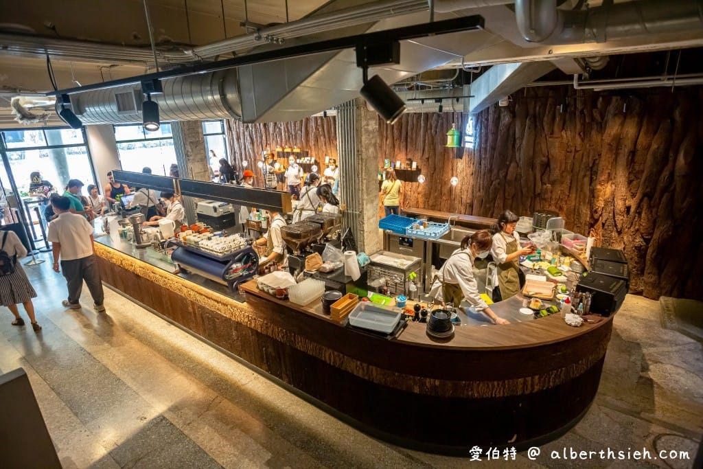 台北興波咖啡華山旗艦店（旅遊雜誌評比世界最棒咖啡館第一名）